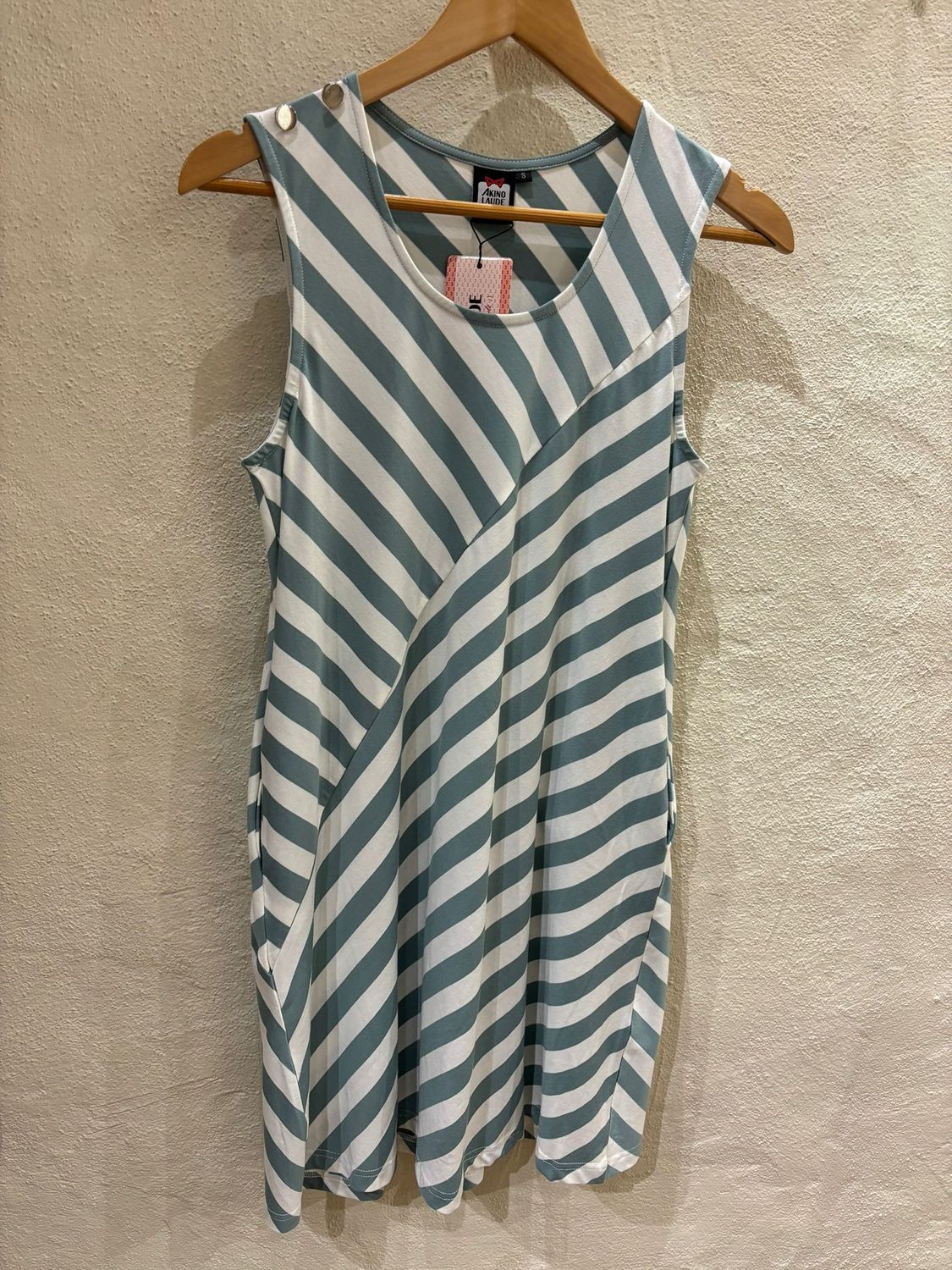 Vestido Akinolaude rayas