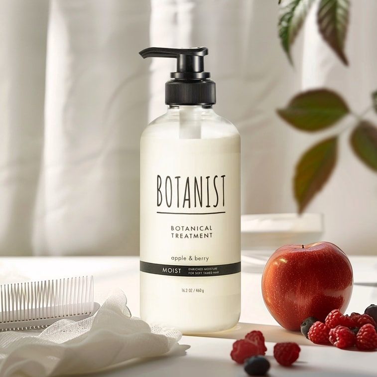 Botanist Botanical  Moist Treatment - Apple &amp; Berry 460ml