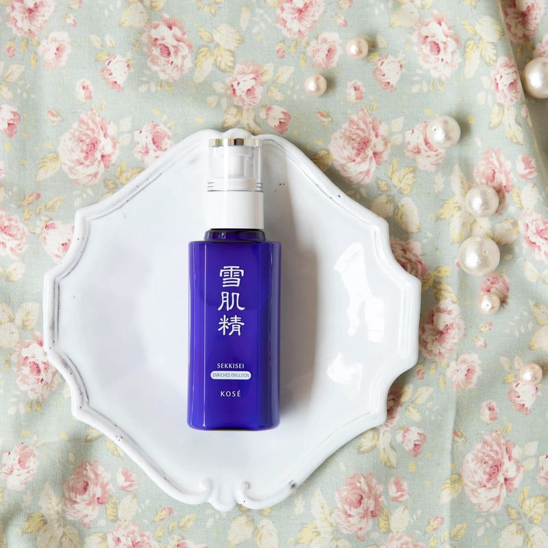 Kose Sekkisei Emulsion Enriched 140ml