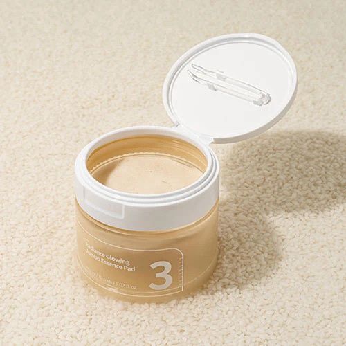 Numbuzin No.3 Radiance Glowing Jumbo Essence Pad 70pcs