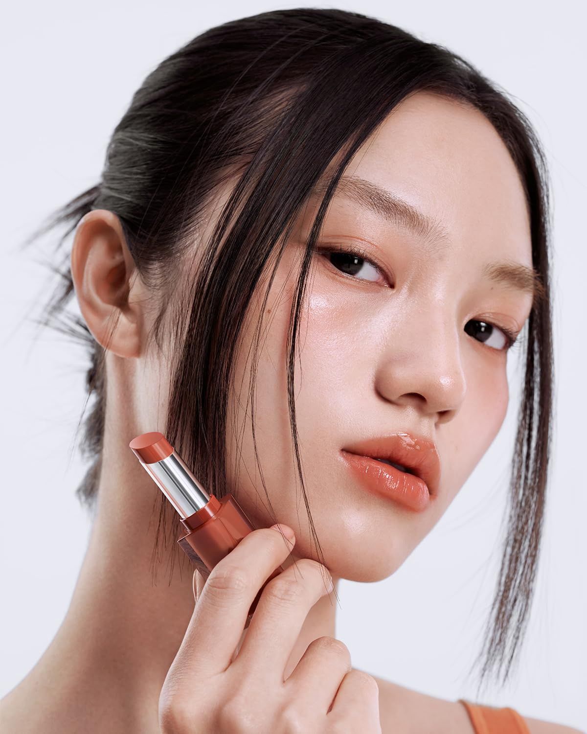 Into You Glowing Lipstick GL06