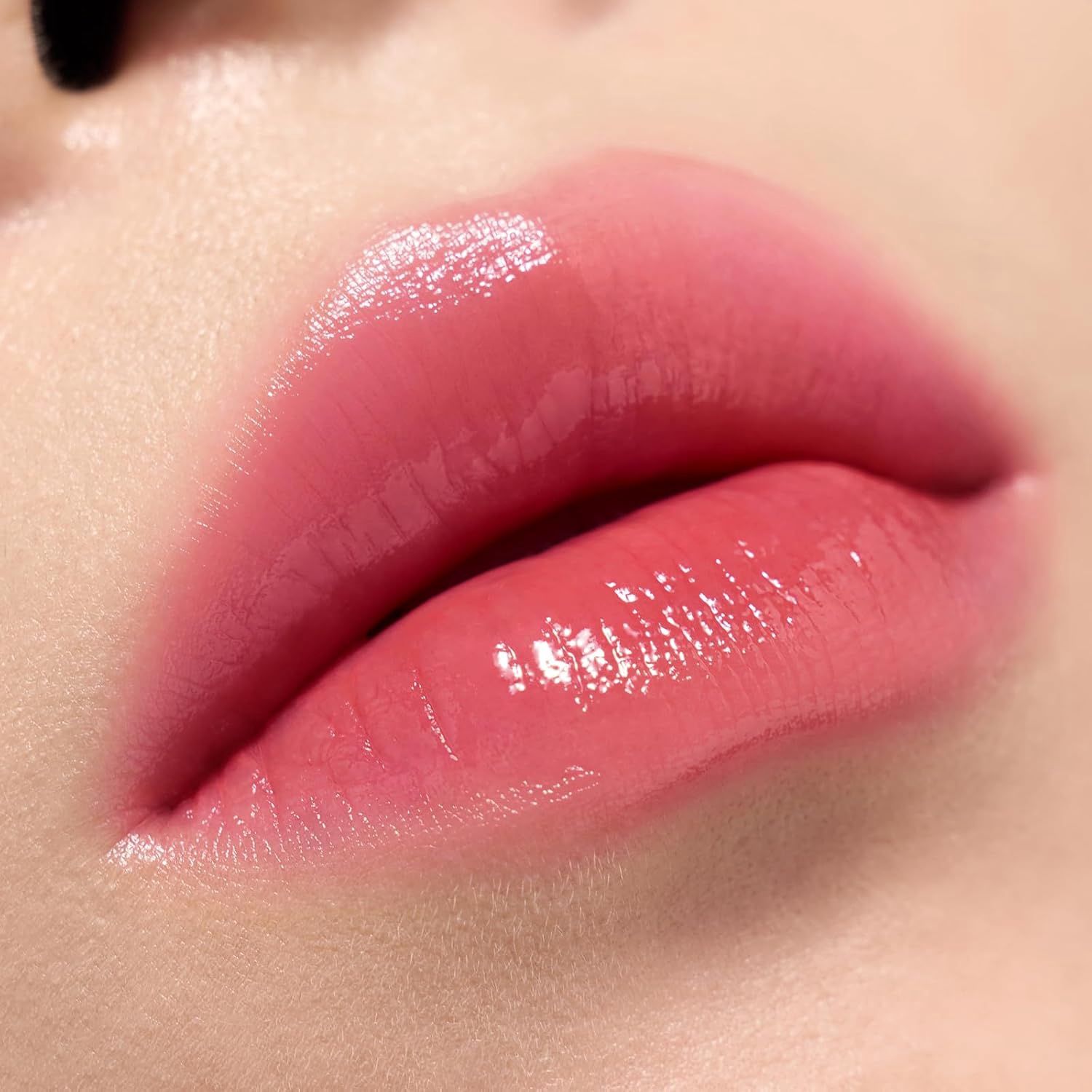 Into You Glowing Lipstick  GL02