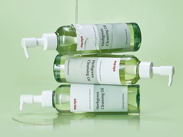 Ma:nyo Herbgreen Cleansing Oil 200ml