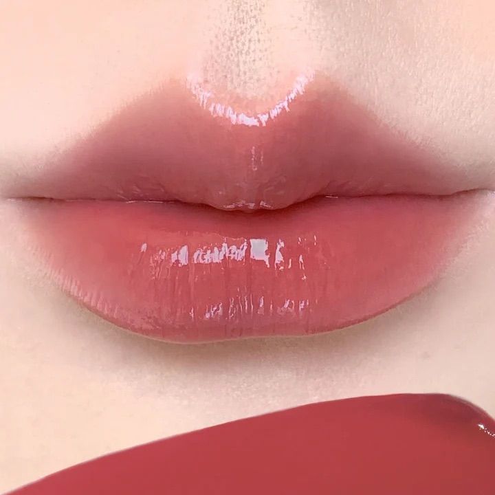 Judydoll Stay Shine Lipstick #102 Effortless Nude