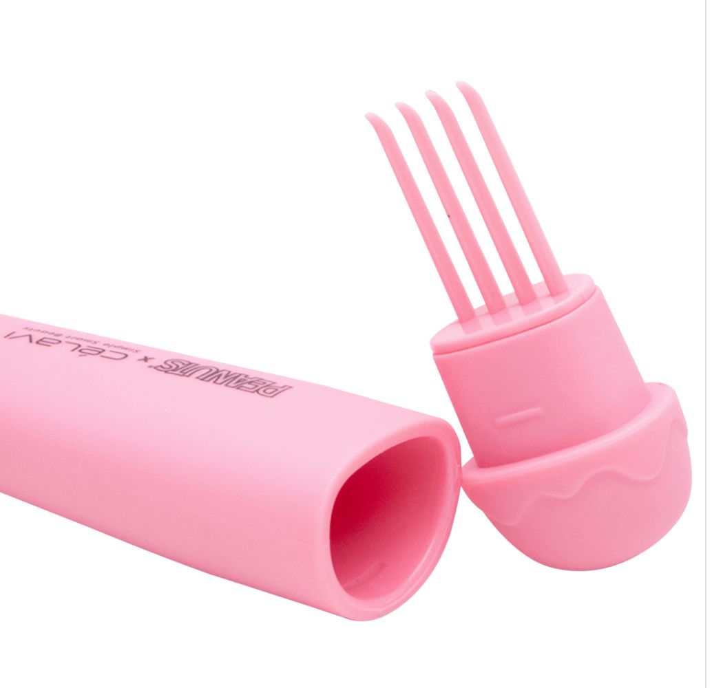 Celavi Peanuts Everyday Charm Large Hair Brush (Pink)
