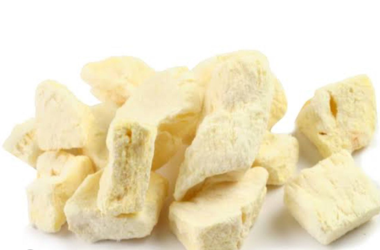 Freez dry pineapple/ أناناس
