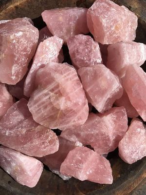 Rose quartz Crystal