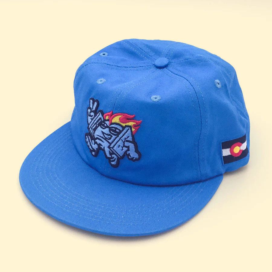 Rocky Mountain Vibes Monochrome Toasty