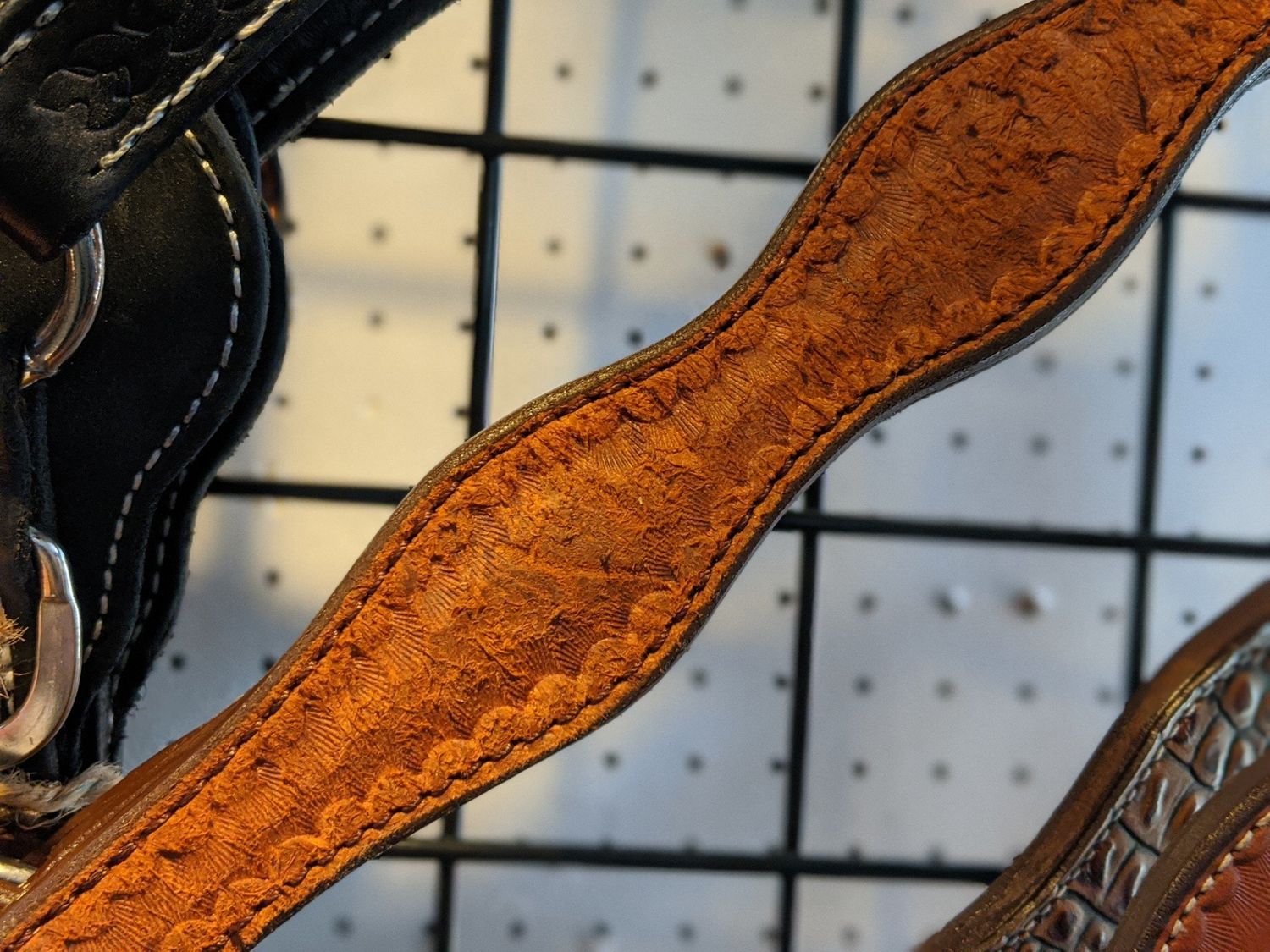 Circle L Scalloped Breast Collar - Horse Size