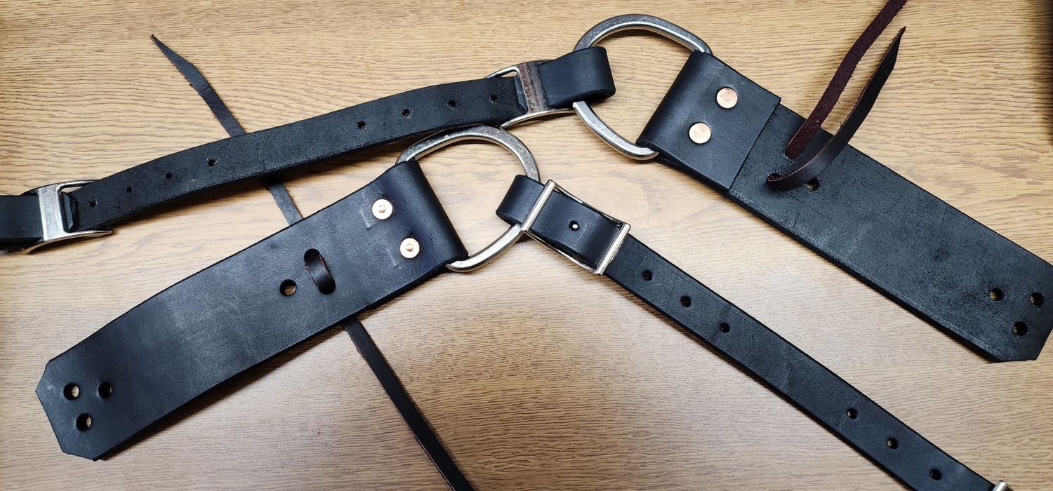 Centerfire Western Drop Y Rigging (Sold as a Pair)