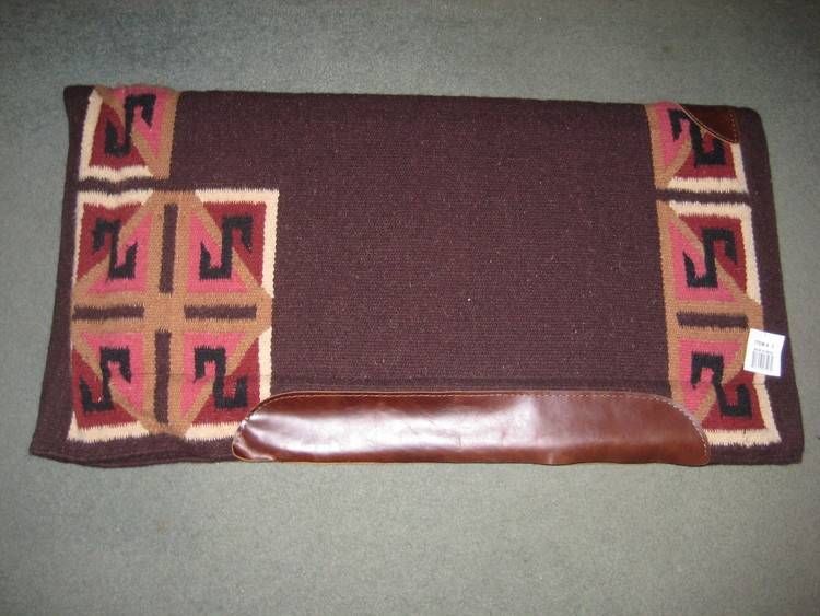 Memory Felt Western Pad Choc 34"x36