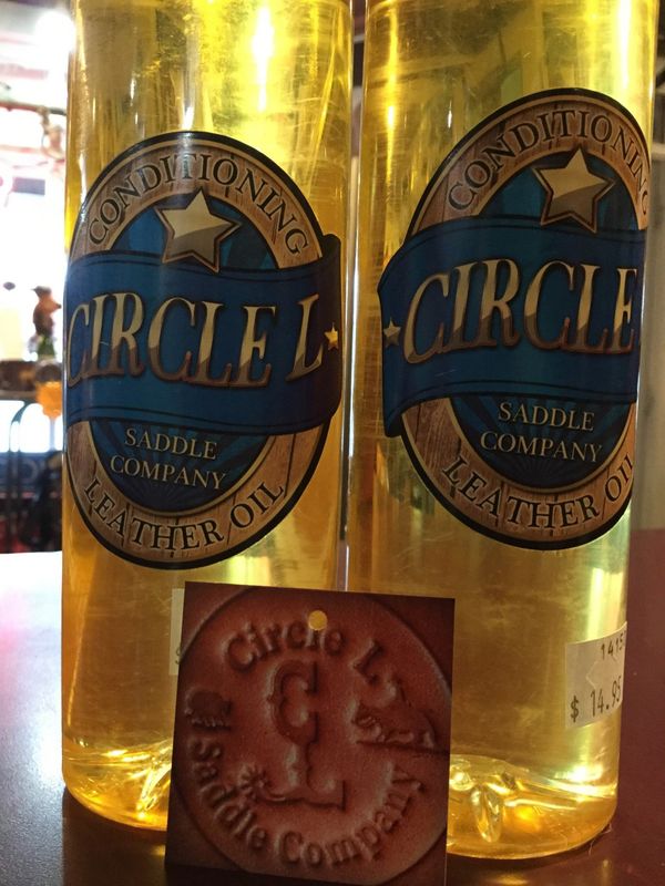 Circle L Conditioning Leather Oil - 15oz