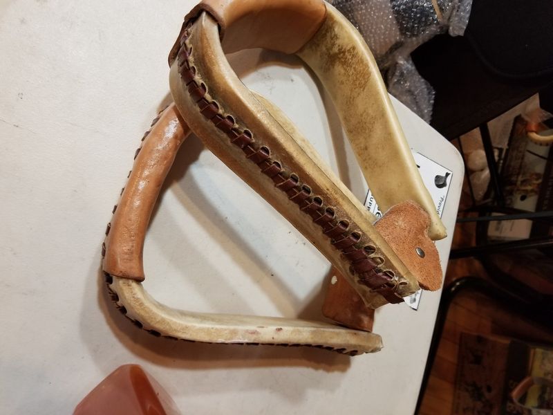 Rawhide Western Stirrups - Oversize