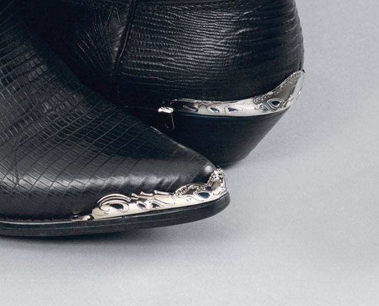 Boot Heel Guards - Scalloped Cut-Out Silver