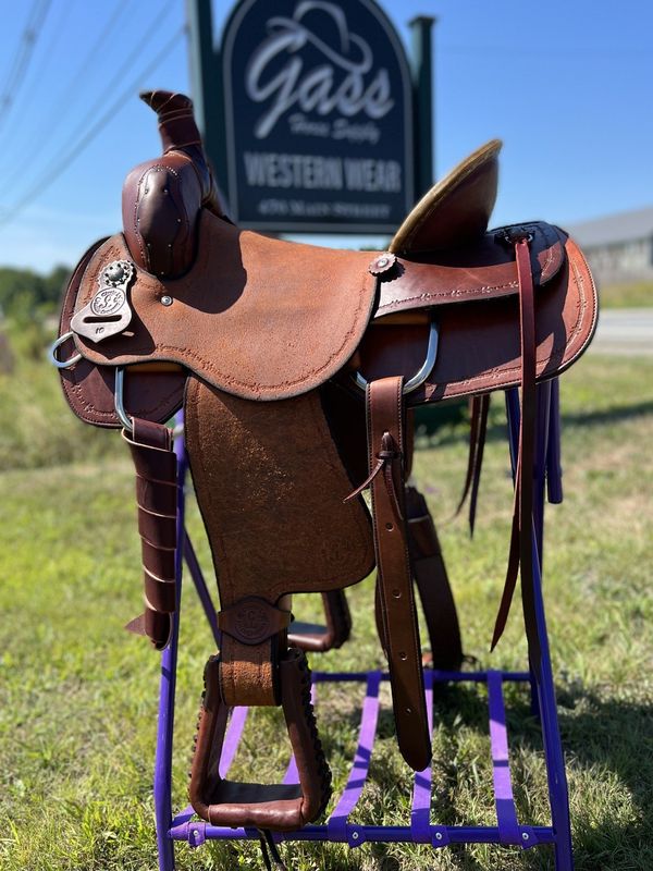 16" Wide Ranch Roper Saddle - Hard Seat Medium Oil Roughout