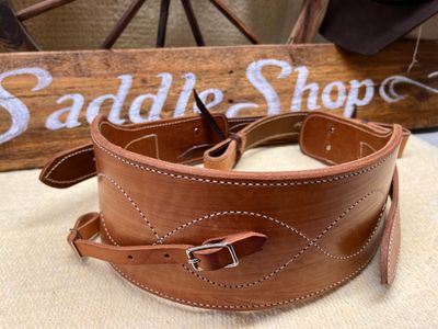 Rugged Flank Cinch, Reg Oil, 5"