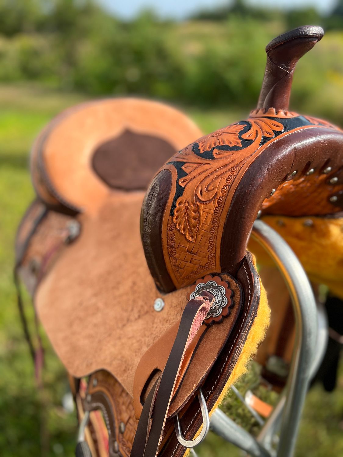 15" Wild Star Two-Tone Roughout Barrel Saddle - Inlay Seat