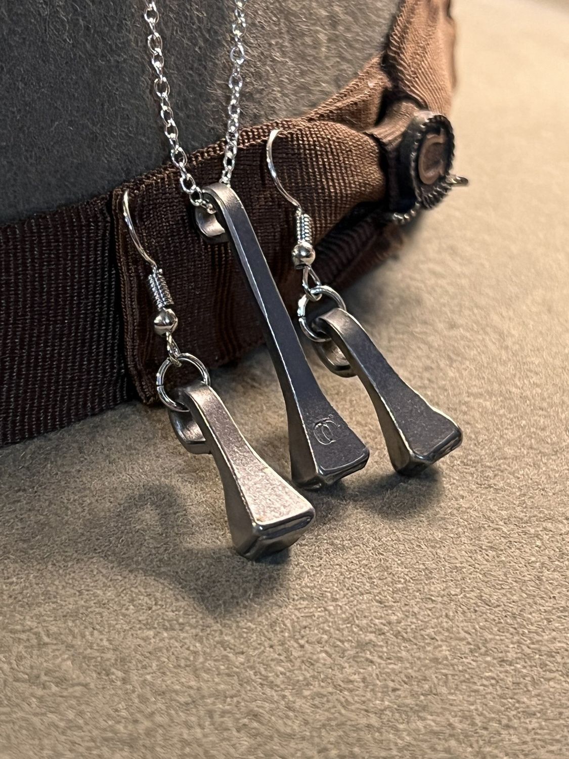 Necklace Set - Horseshoe Nail