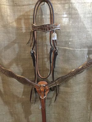 Circle L Leather Tack Set w/Gator Overlay - Horse Size