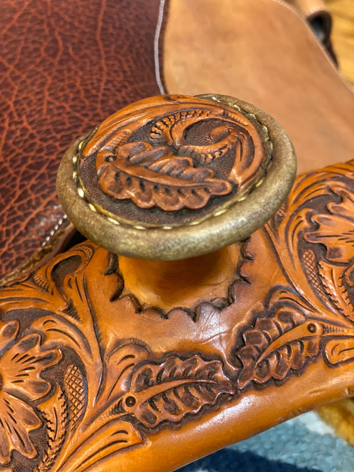 15.5" Wide Circle L Reiner