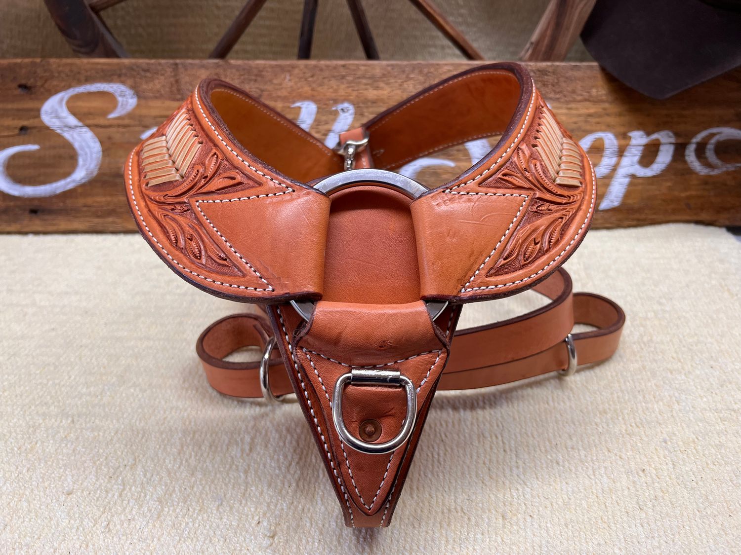Justin Cody Pulling Collar with Rawhide Stitch - Light Oil Floral