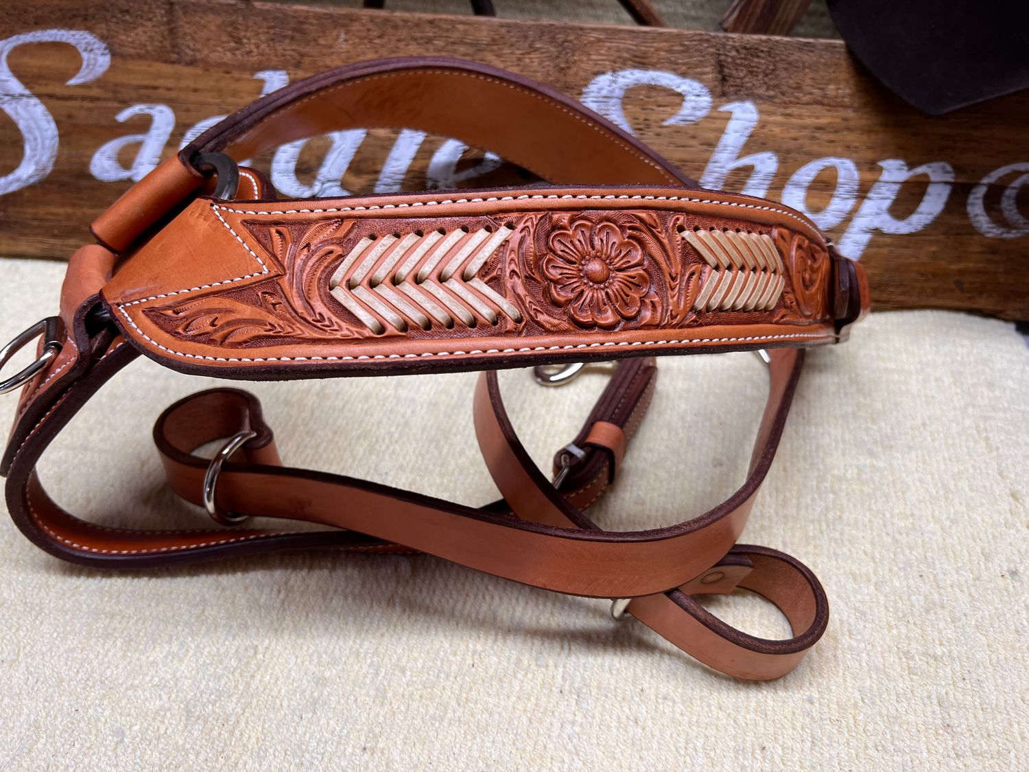 Justin Cody Pulling Collar with Rawhide Stitch - Light Oil Floral