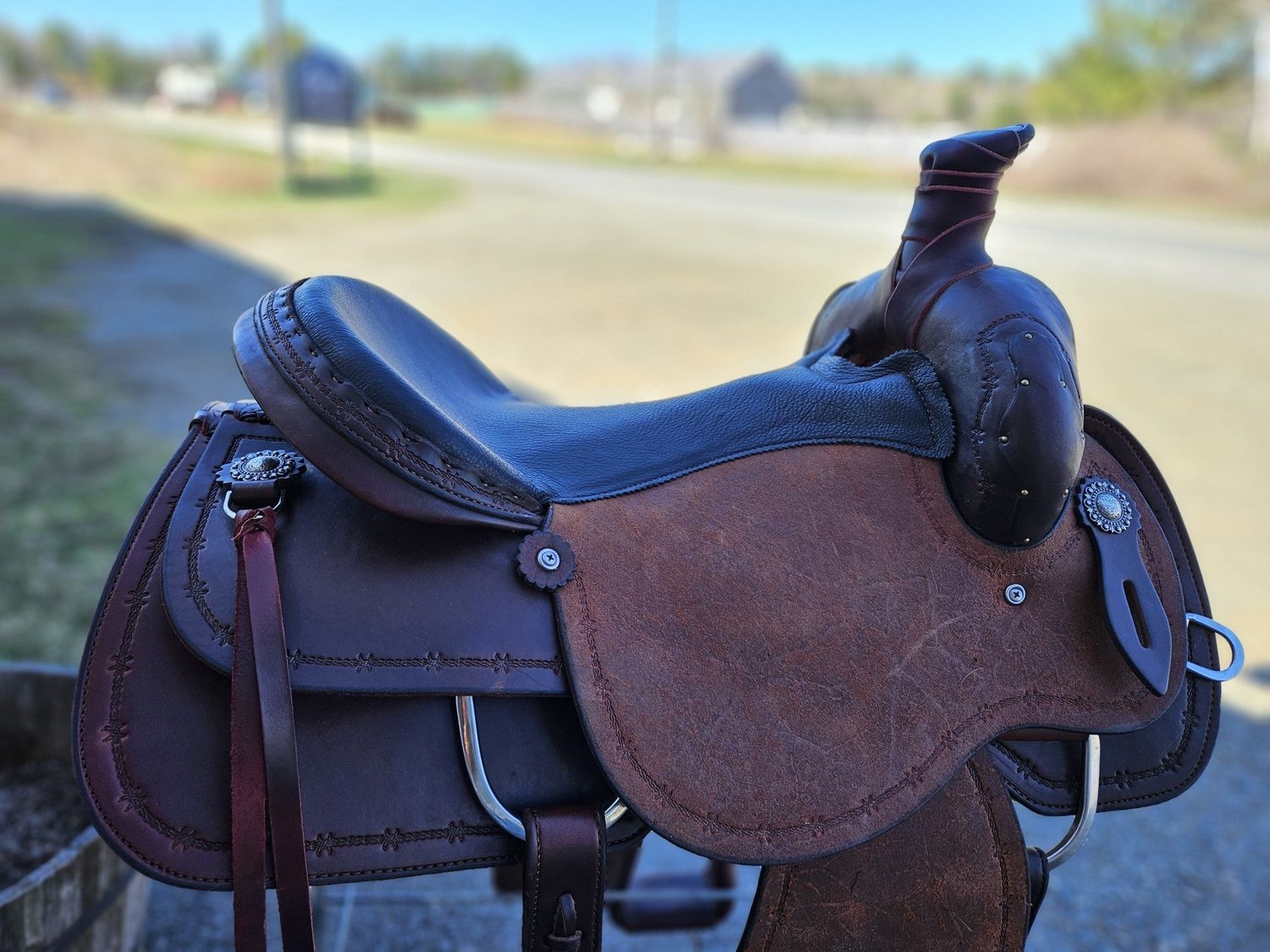 17" Wide Circle L Ranch Roper -  Dark Oil