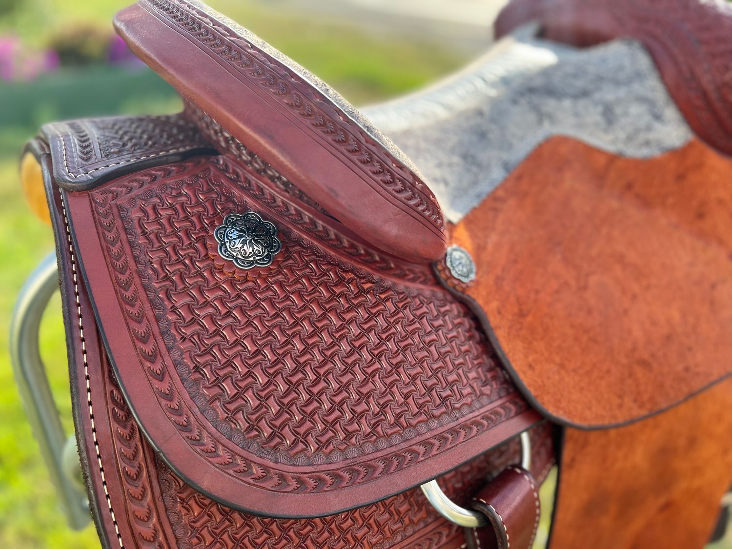 15" Wide Circle L Basket Tooled Ranch Roping Saddle