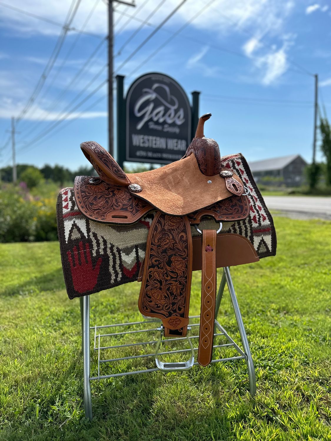 15" Wild Star Barrel Saddle