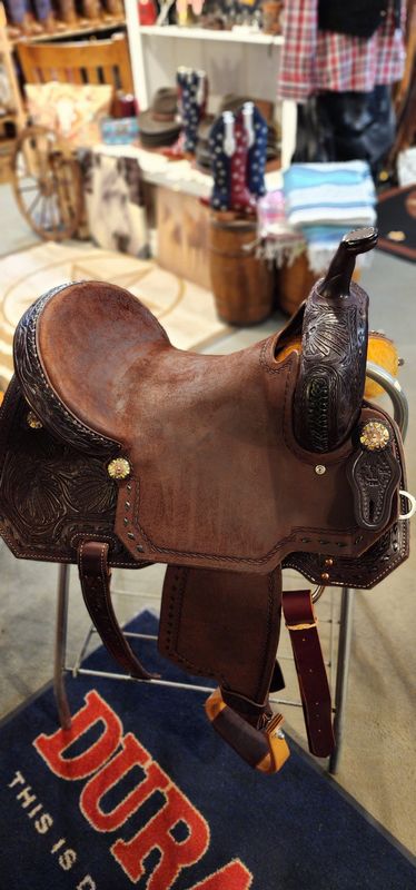 15" Wide Circle L Basket Tooled Barrel Saddle