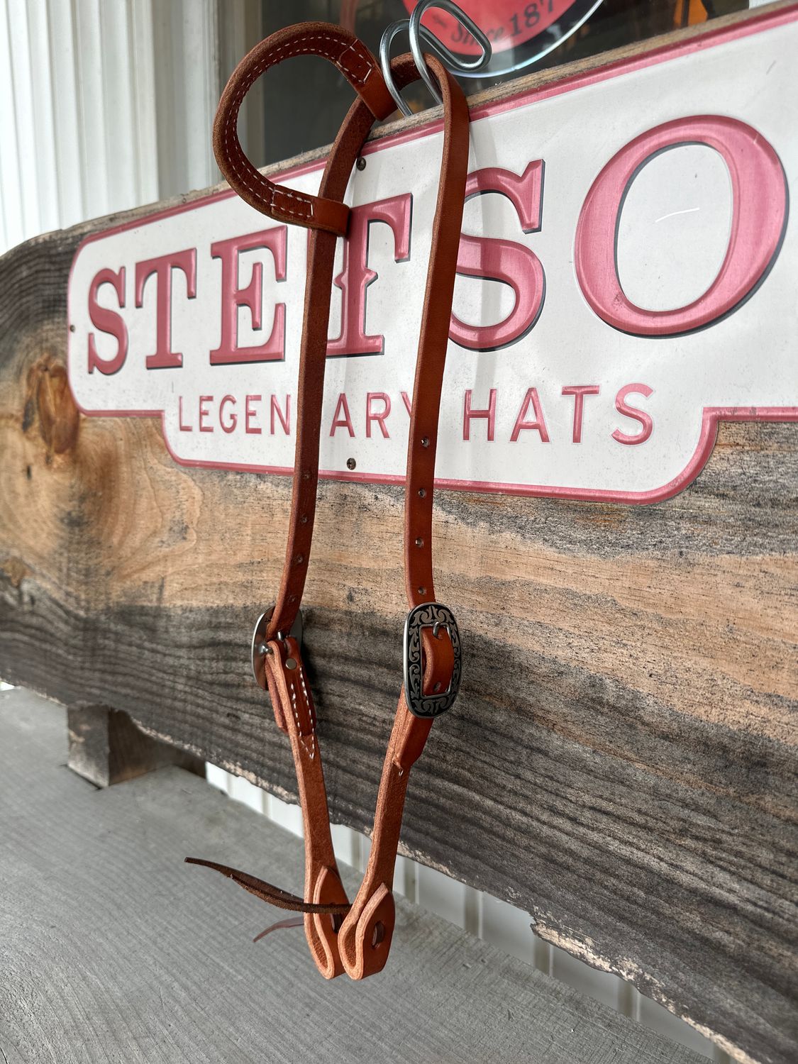 Circle L One Ear Headstall - Medium Oil