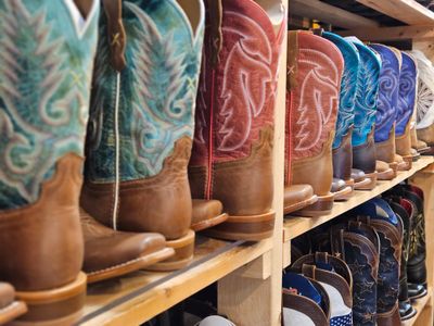 Closeout Footwear