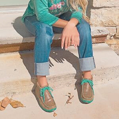 Women's Casual Footwear