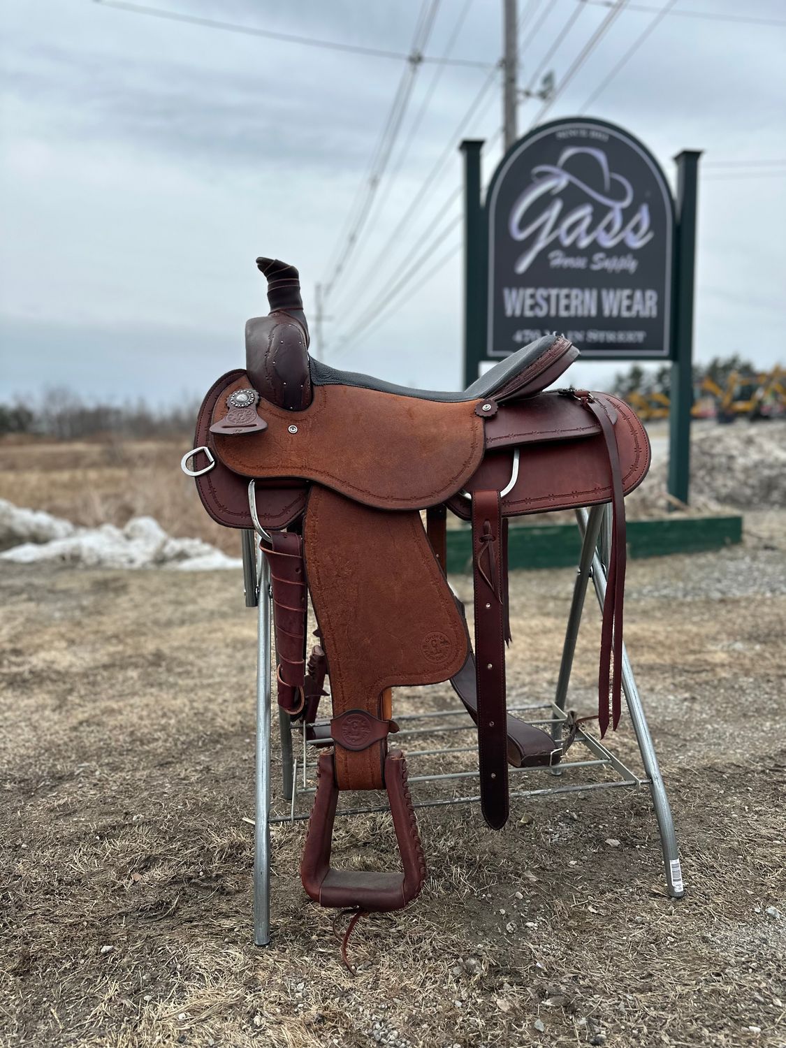 17" Wide Circle L Ranch Roper -  Dark Oil