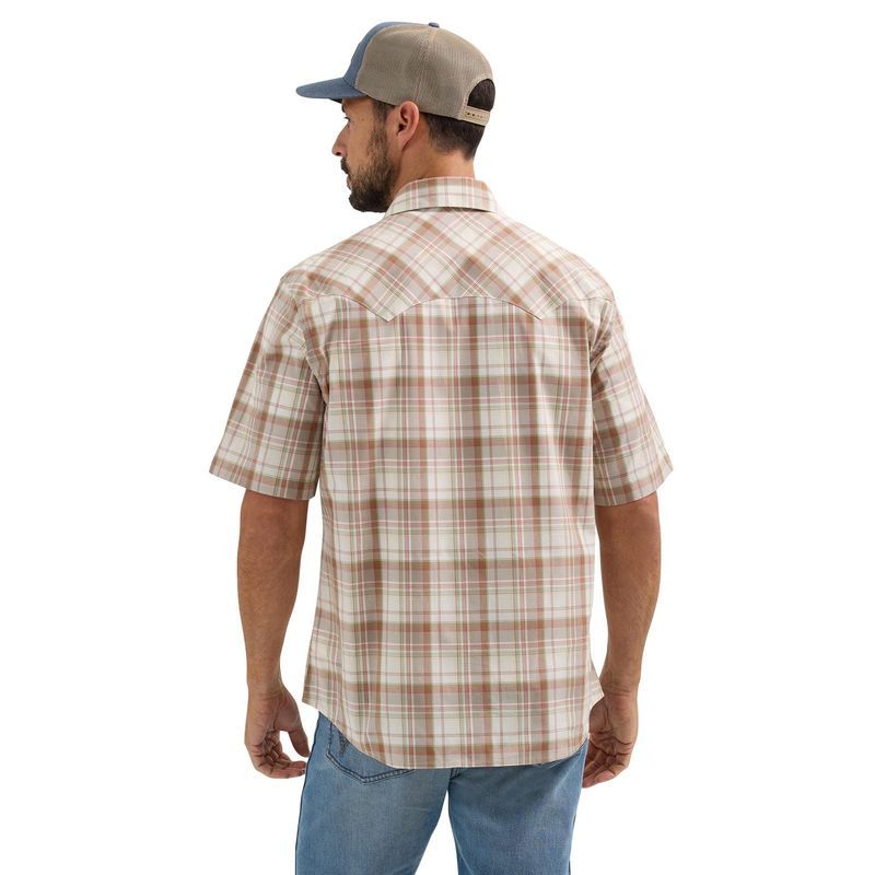 Men's Wrangler Retro® Short Sleeve Shirt - Modern Fit - Khaki