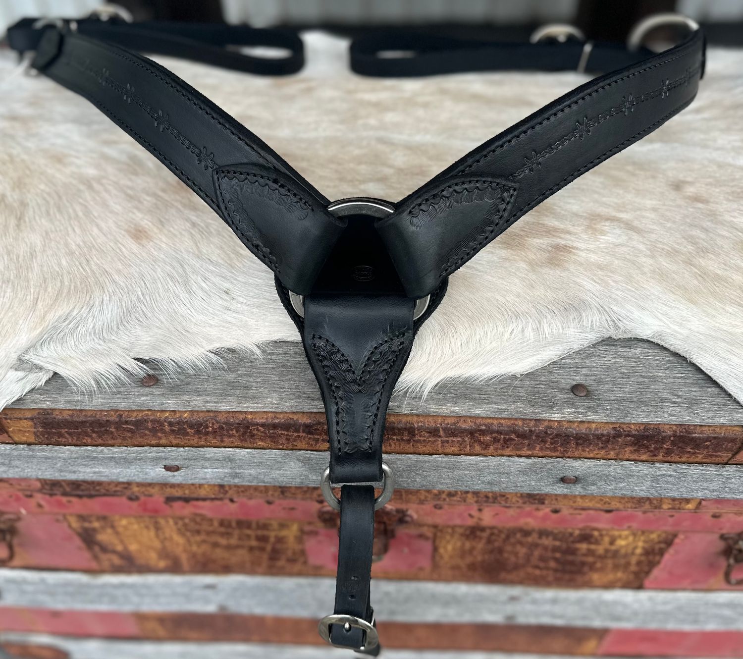 Circle L Straight Breast Collar - Horse Size