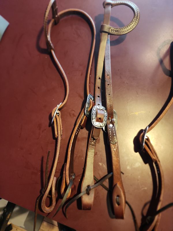 Circle L One Ear Headstall - Dark Oil w/two Jeremiah Watts Buckles