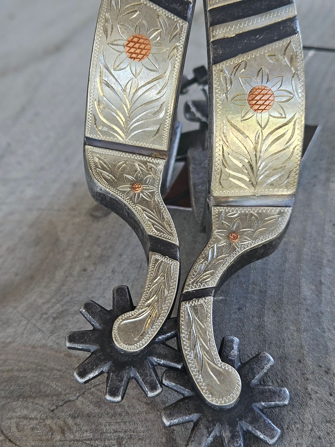 Spurs - Women's Antique Black w/ Floral Accents