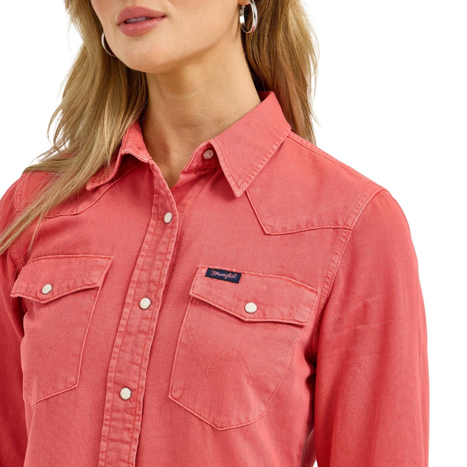 Women's Wrangler Retro® Punchy Vintage Cowboy Snap Top - Coral