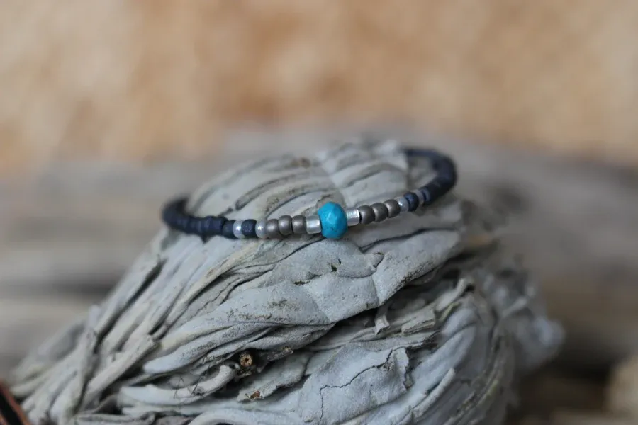 Kotah Bear Turquoise and Black Beaded Bracelet