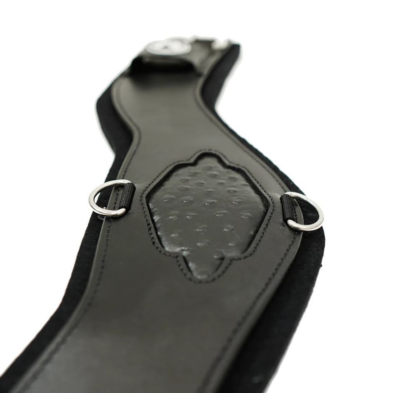 Shoulder Relief Cinch w/Black Ostrich Print Inlay Shoulder Relief Cinch w/Black Ostrich Print Inlay