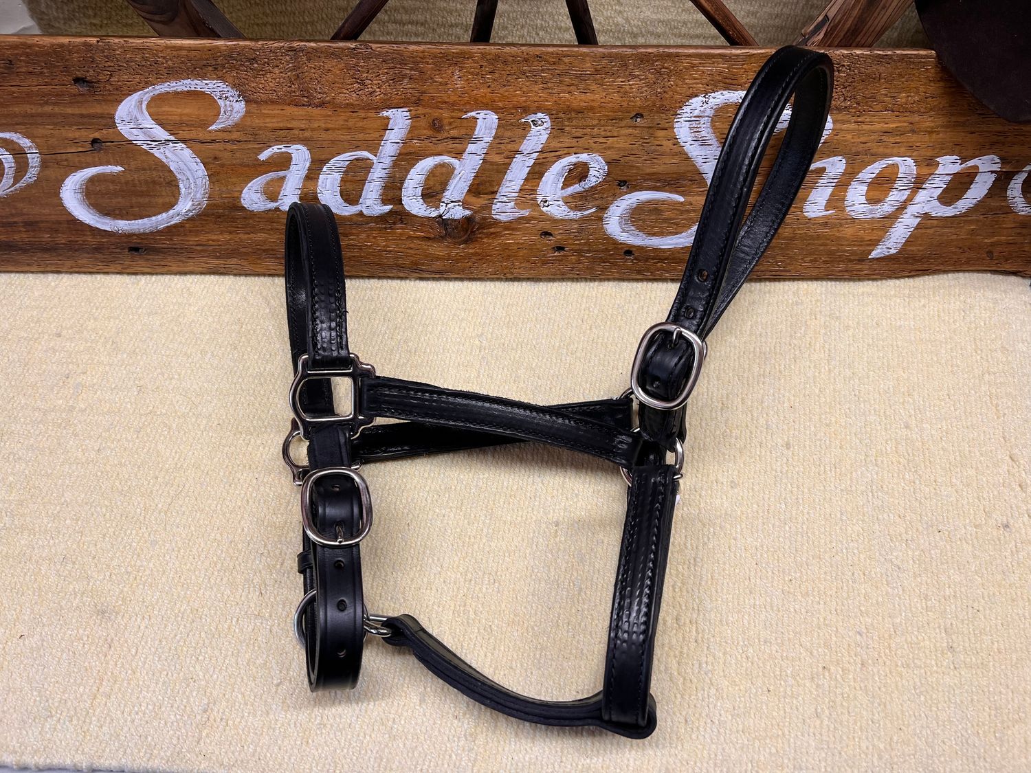 Circle L Leather Draft Halter - 1", Color: Black