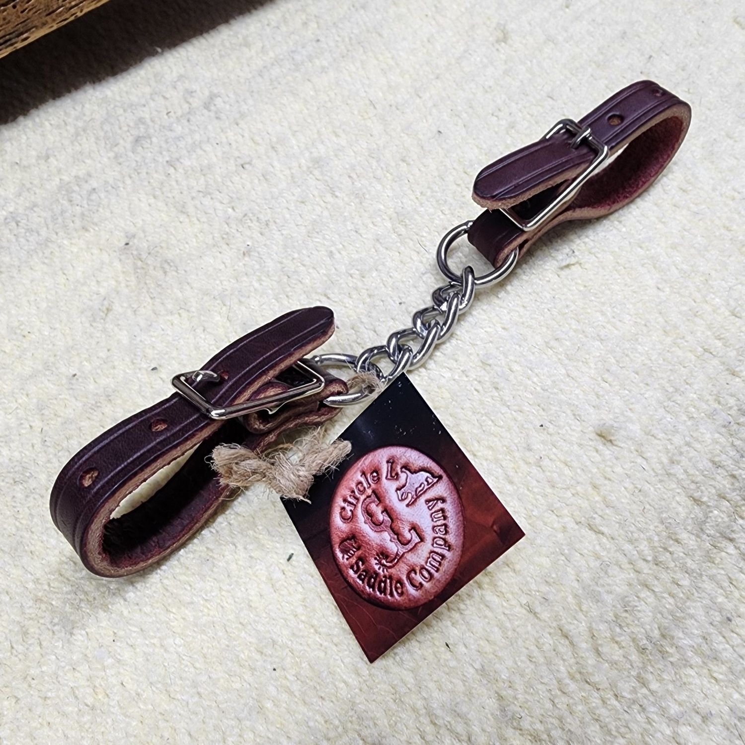 Curb Chain - Amish Single Ply Leather Single Chain