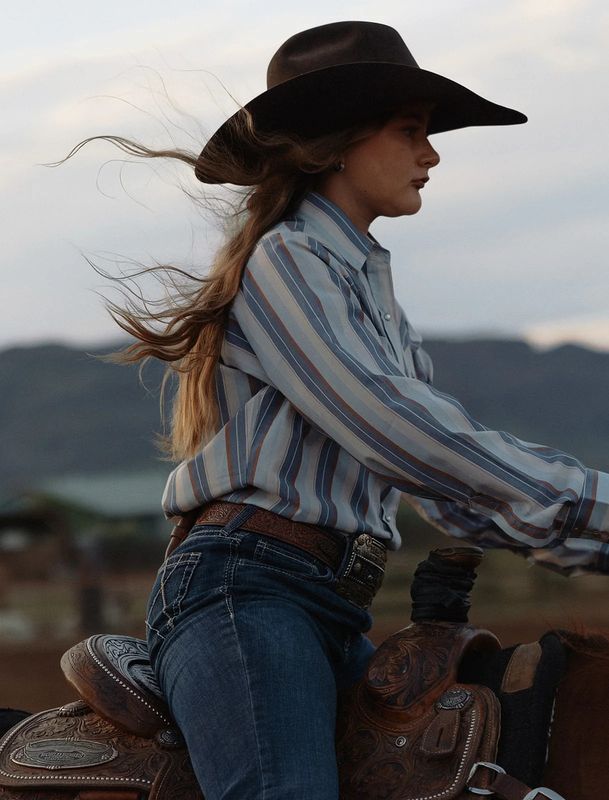 Women's  Ely Cowboygirl Horseshoe Blue Stripe Granddaddy Shirt