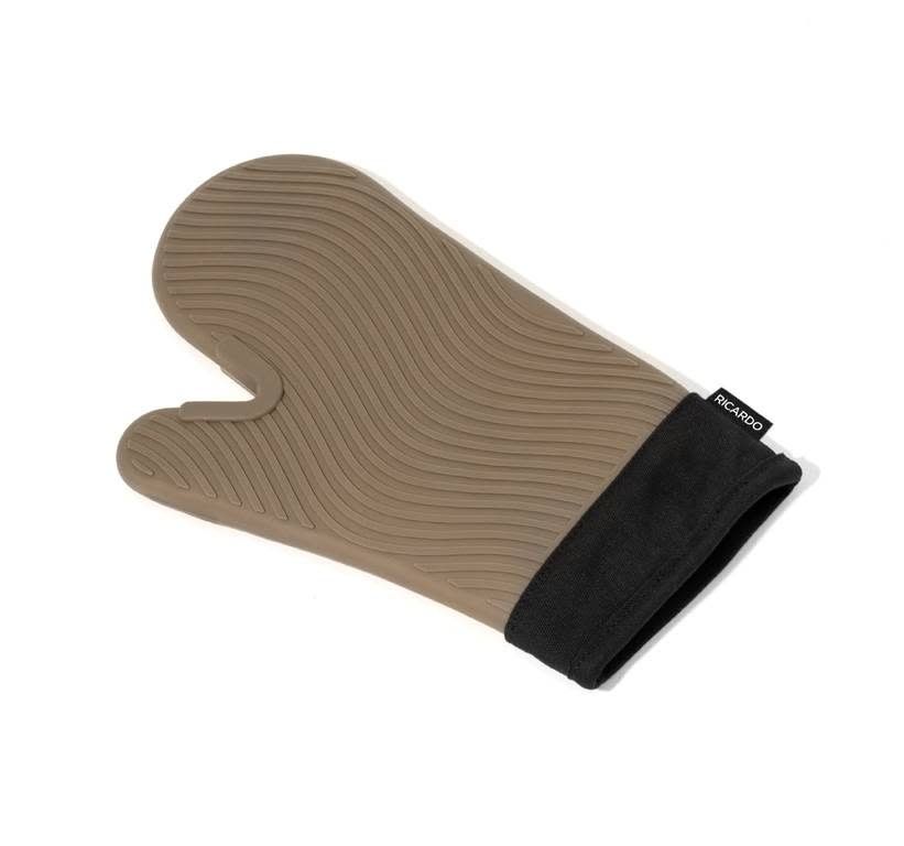 Mitaine de four en silicone 12&quot; avec manchon noir de Ricardo