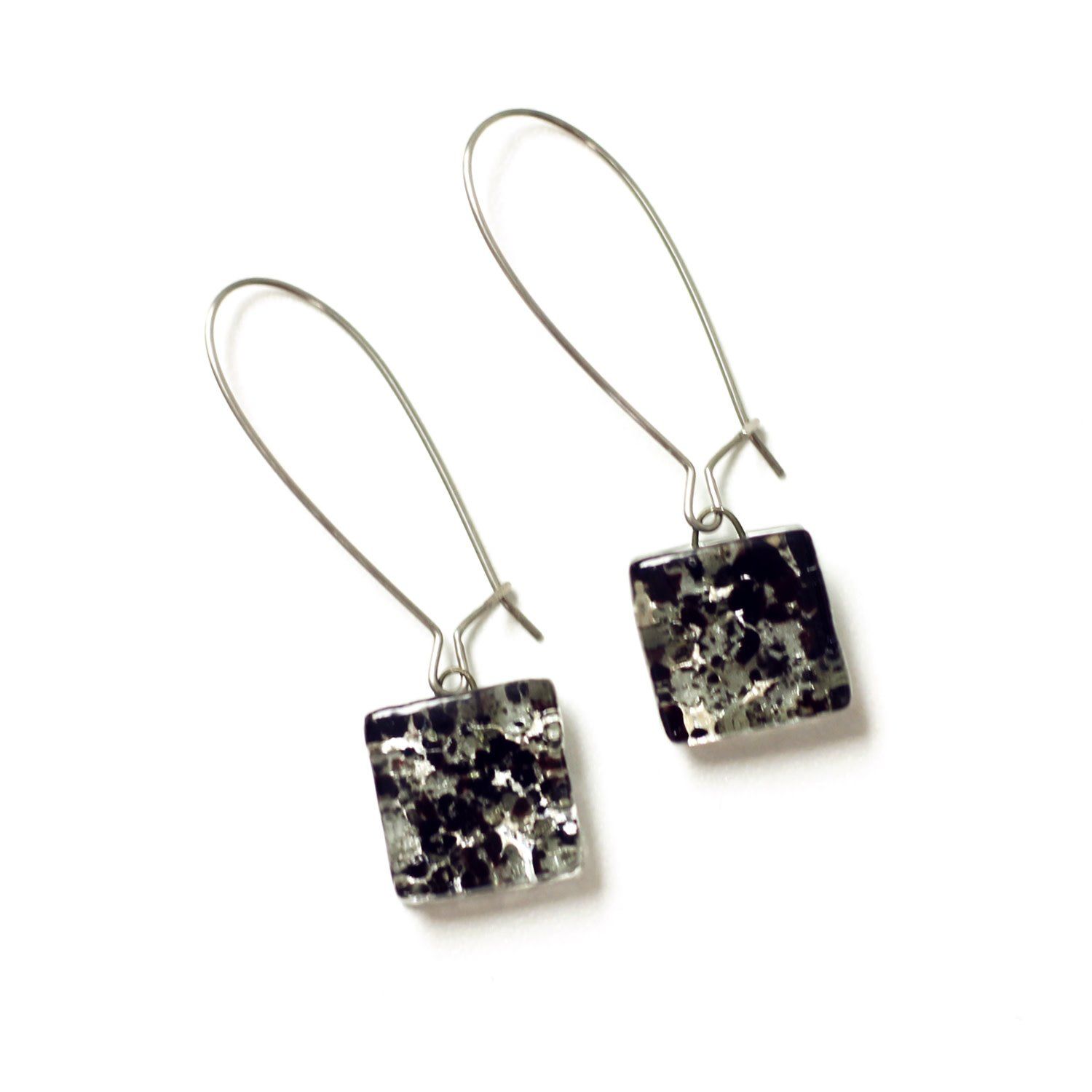 Boucle d&#39;oreilles longue noir