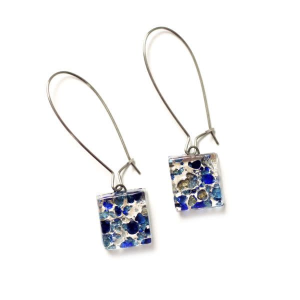 Boucle d&#39;oreilles longue bleu