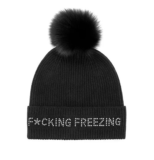 Tuque noire en tricot de laine avec pom pom en fourrure de renard HTIM53