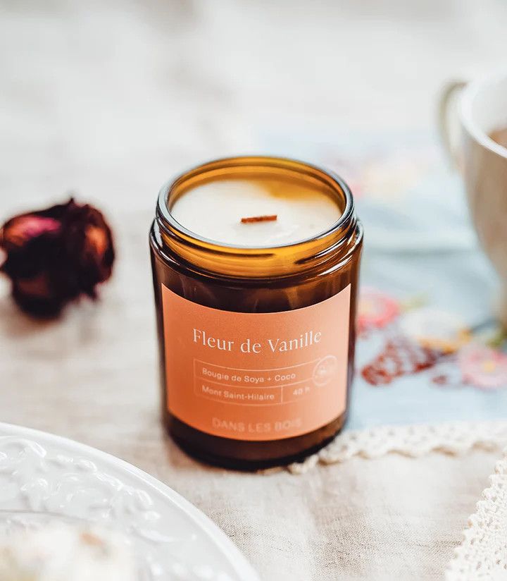 Chandelle Dans les bois   Fleur de vanille  8 0z