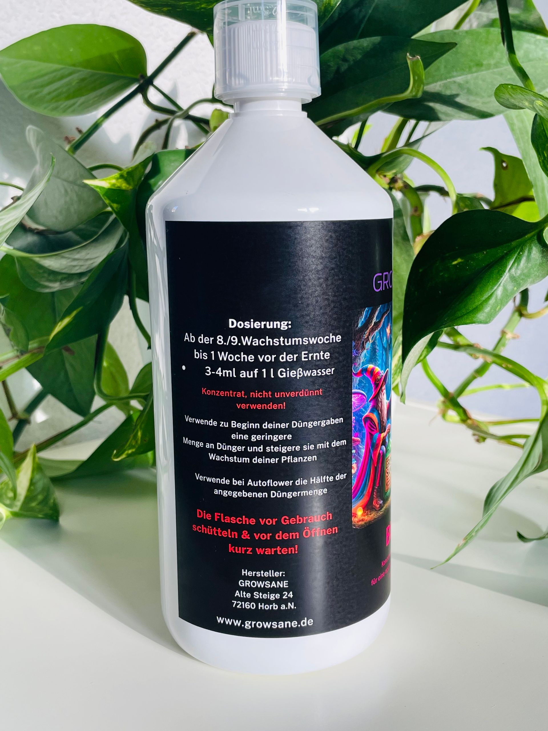Flüssigdünger für kräftige Blütephase bei Cannabispflanzen